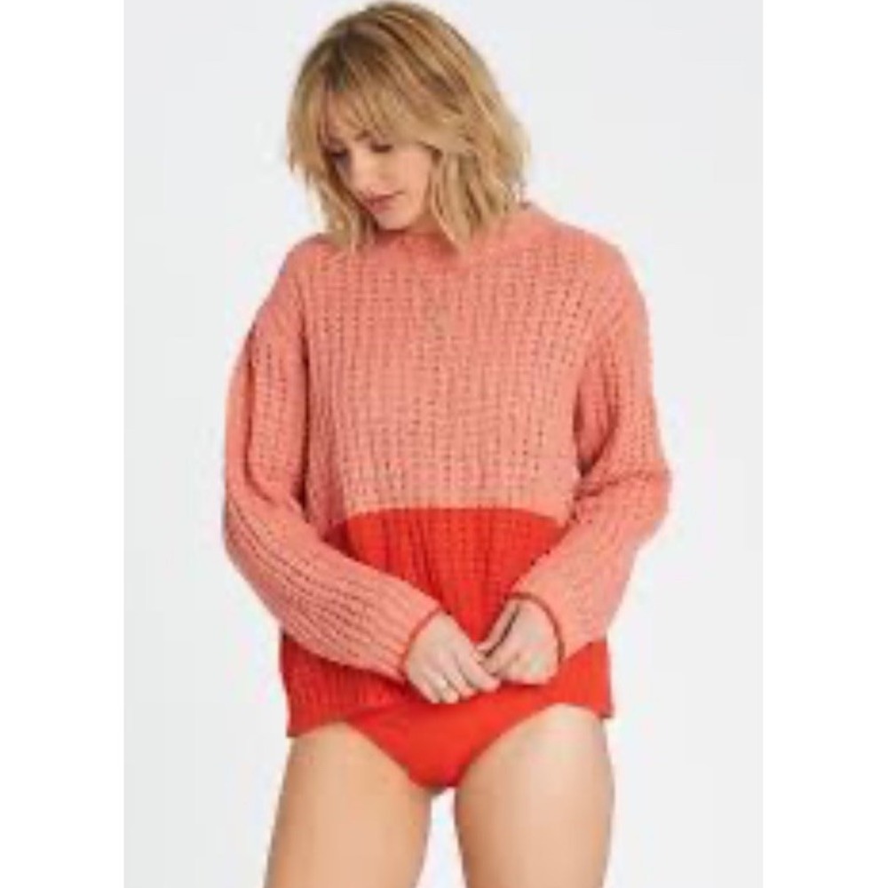 BILLABONG Pink Orange-Red Two Toned Knit Sweater‎ Size Small Boho/ Beach